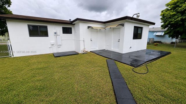 19721 SW 114th Pl, Miami, FL 33157