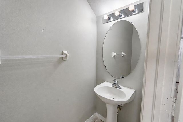 8543 TRAIL WIND DRIVE, Tampa, FL 33647
