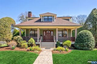 133 N Pleasant Avenue, Ridgewood, NJ 07450