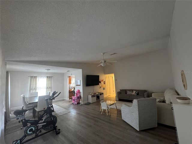 1808 HAMMOCK PINE BOULEVARD 1808, Clearwater, FL 33761