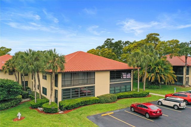 1808 HAMMOCK PINE BOULEVARD 1808, Clearwater, FL 33761