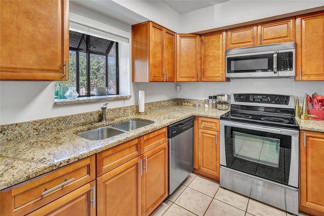 1808 HAMMOCK PINE BOULEVARD 1808, Clearwater, FL 33761