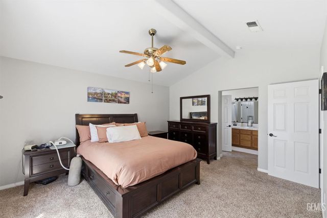 317 Calle Lechuga, Bakersfield, CA 93314