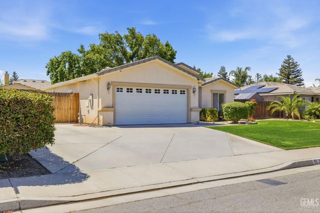 317 Calle Lechuga, Bakersfield, CA 93314