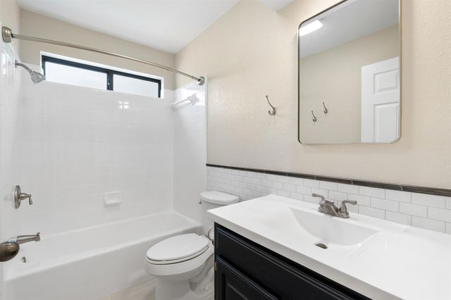 3203 Freemont ST, Round Rock, TX 78681