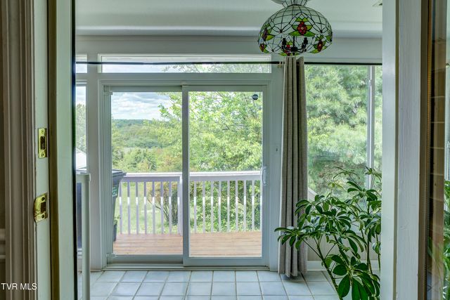 400 Sunset Drive Apt J45, Johnson City, TN 37604