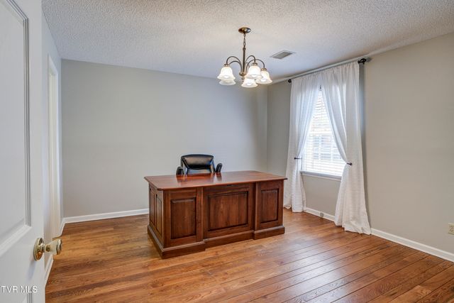 400 Sunset Drive Apt J45, Johnson City, TN 37604