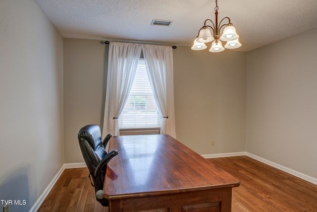 400 Sunset Drive Apt J45, Johnson City, TN 37604