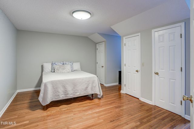 400 Sunset Drive Apt J45, Johnson City, TN 37604