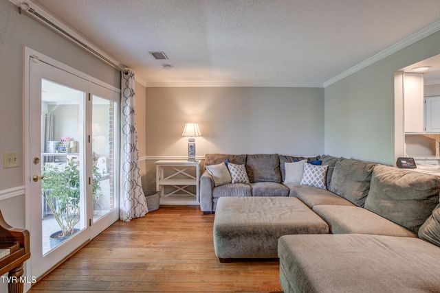 400 Sunset Drive Apt J45, Johnson City, TN 37604