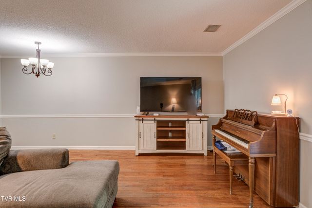 400 Sunset Drive Apt J45, Johnson City, TN 37604