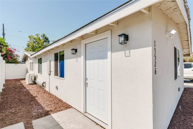 15526 Donmetz Street, Los Angeles, CA 91345