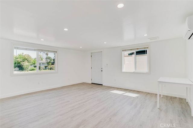15526 Donmetz Street, Los Angeles, CA 91345