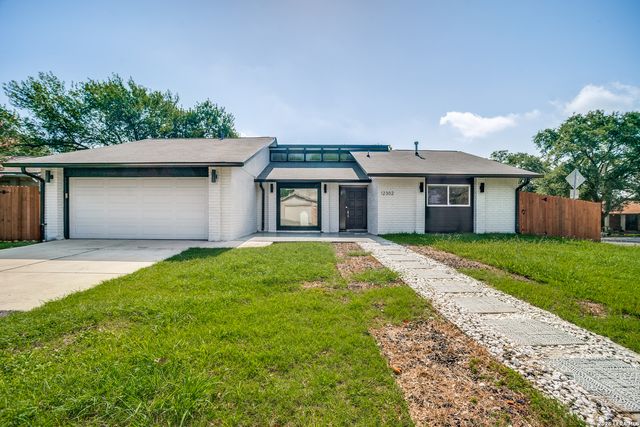 12302 Mapletree, San Antonio, TX 78249