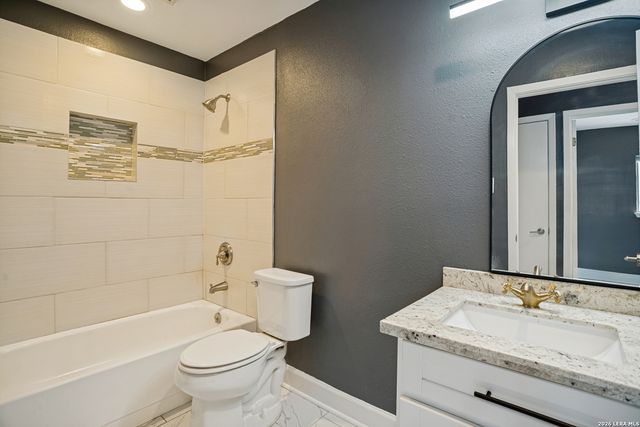 12302 Mapletree, San Antonio, TX 78249