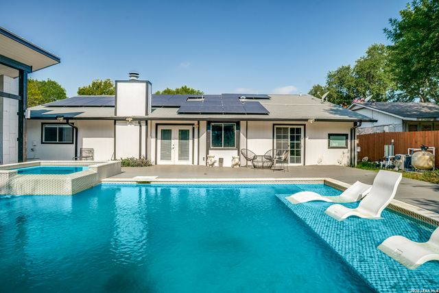 12302 Mapletree, San Antonio, TX 78249