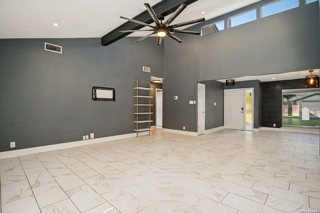 12302 Mapletree, San Antonio, TX 78249