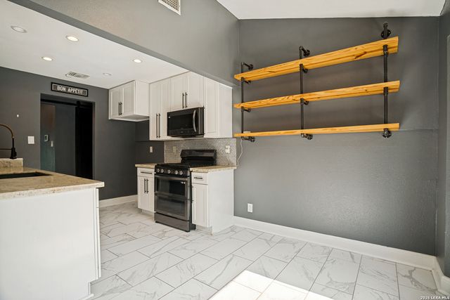 12302 Mapletree, San Antonio, TX 78249