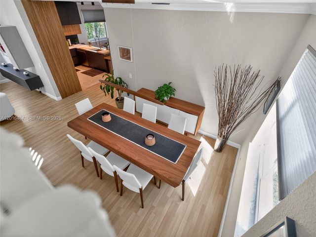 250 Conservation Dr, Weston, FL 33327