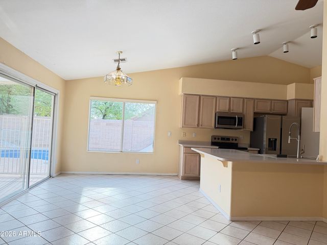 7283 W TINA Lane, Glendale, AZ 85310