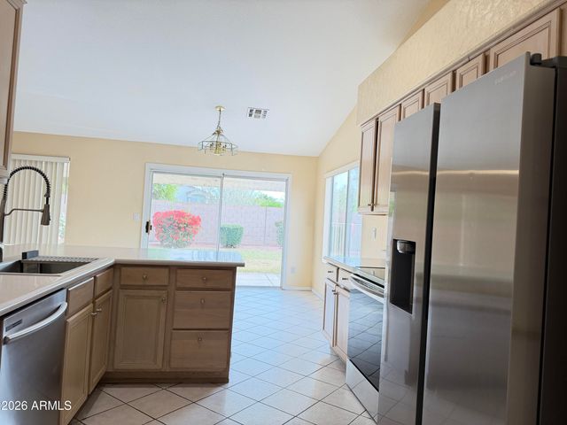 7283 W TINA Lane, Glendale, AZ 85310