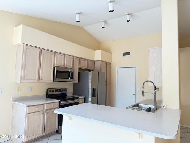 7283 W TINA Lane, Glendale, AZ 85310