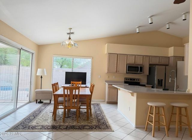 7283 W TINA Lane, Glendale, AZ 85310