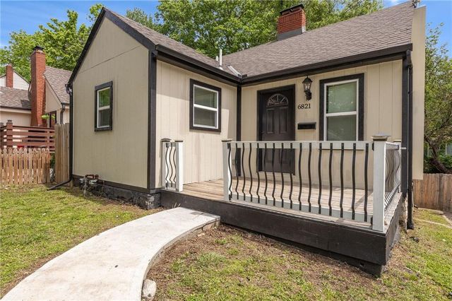 6821 BELLEFONTAINE Avenue, Kansas City, MO 64132