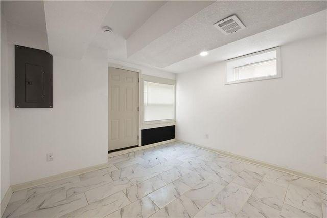 6821 BELLEFONTAINE Avenue, Kansas City, MO 64132