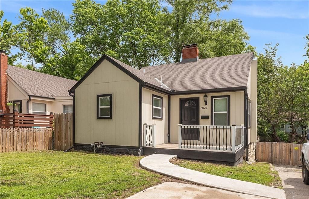 6821 BELLEFONTAINE Avenue, Kansas City, MO 64132