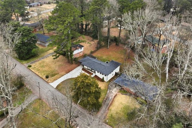 3470 Glensford Drive, Decatur, GA 30032