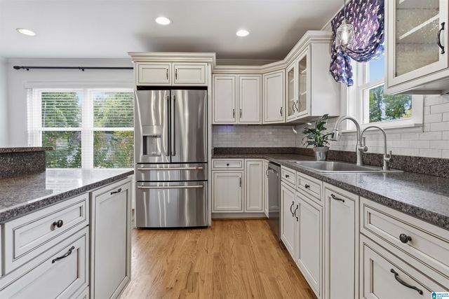 1604 MOUNTAIN GAP CIRCLE, Homewood, AL 35226