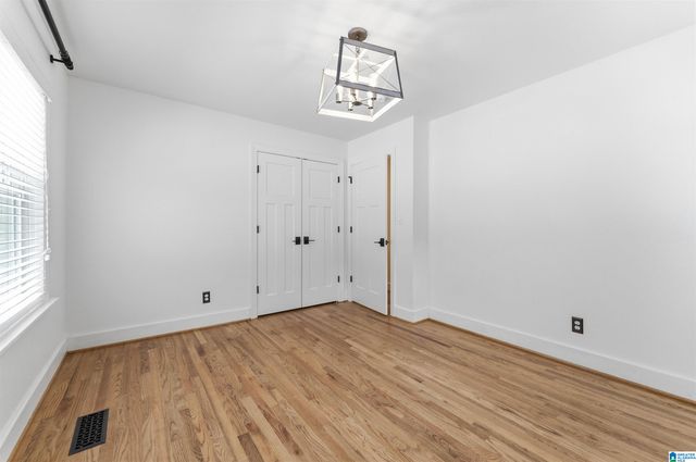 1604 MOUNTAIN GAP CIRCLE, Homewood, AL 35226