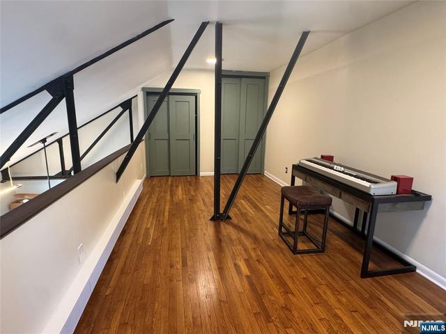 57 Brookway Avenue 2D, Englewood, NJ 07631