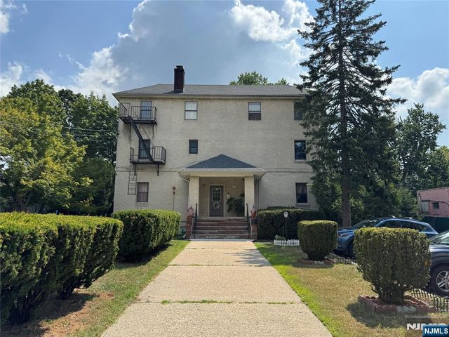 57 Brookway Avenue 2D, Englewood, NJ 07631