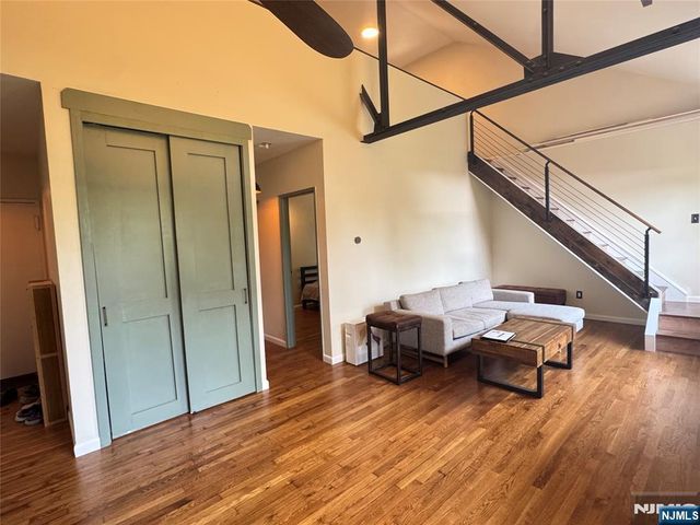 57 Brookway Avenue 2D, Englewood, NJ 07631