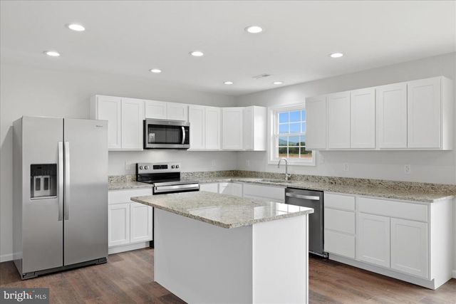 178 RESERVOIR AVE, Luray, VA 22835
