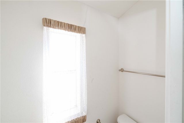 3854 N Davis Road, Golden Valley, AZ 86413