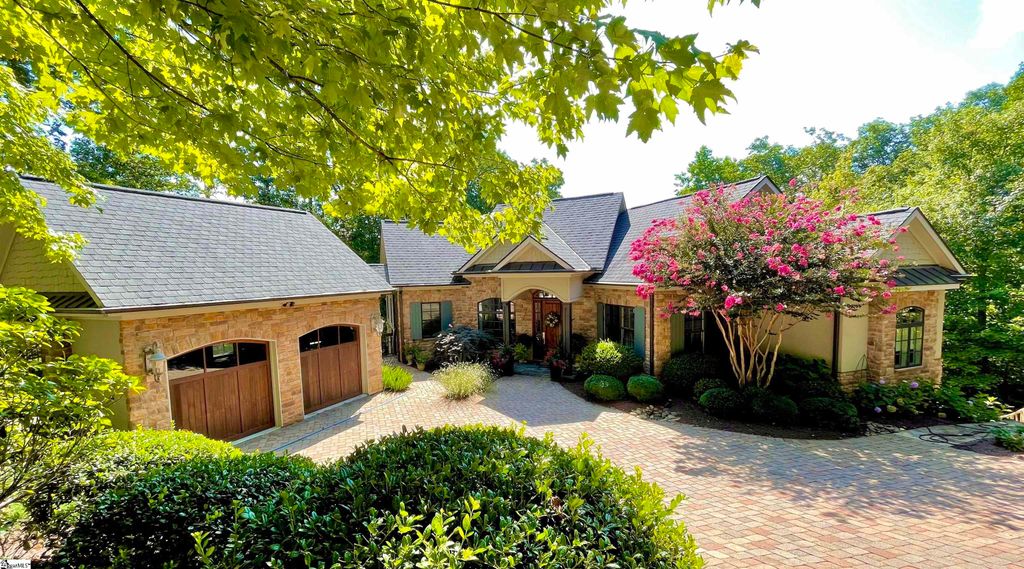 115 Blazing Star Trail, Landrum, SC 29356