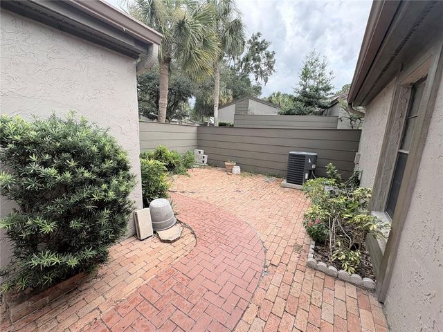 635 WOODRIDGE DR, Fern Park, FL 32730