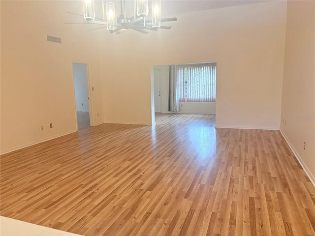 635 WOODRIDGE DR, Fern Park, FL 32730
