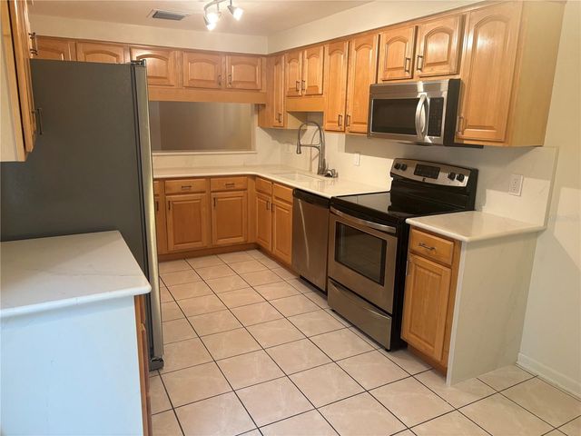 635 WOODRIDGE DR, Fern Park, FL 32730