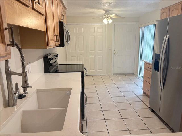 635 WOODRIDGE DR, Fern Park, FL 32730