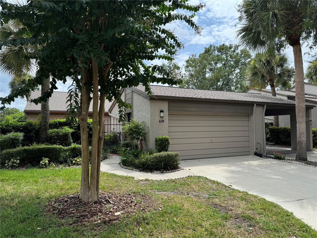 635 WOODRIDGE DR, Fern Park, FL 32730