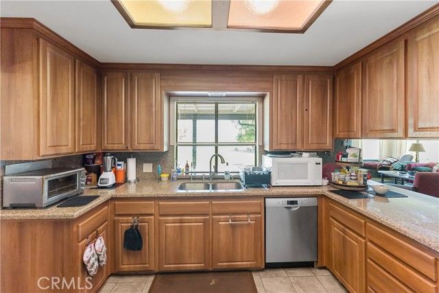 4776 Stetson, Clovis, CA 93619