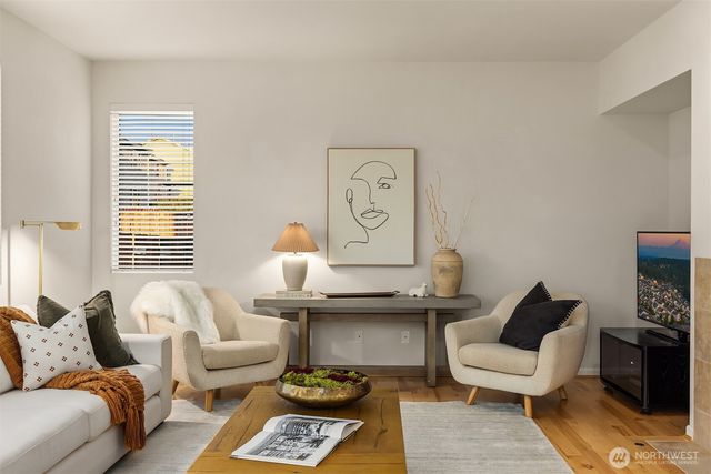 16009 24th Street E, Lake Tapps, WA 98391