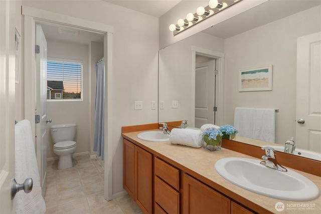 16009 24th Street E, Lake Tapps, WA 98391