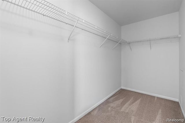 1066 Lorenzo Court, Troy, MI 48085