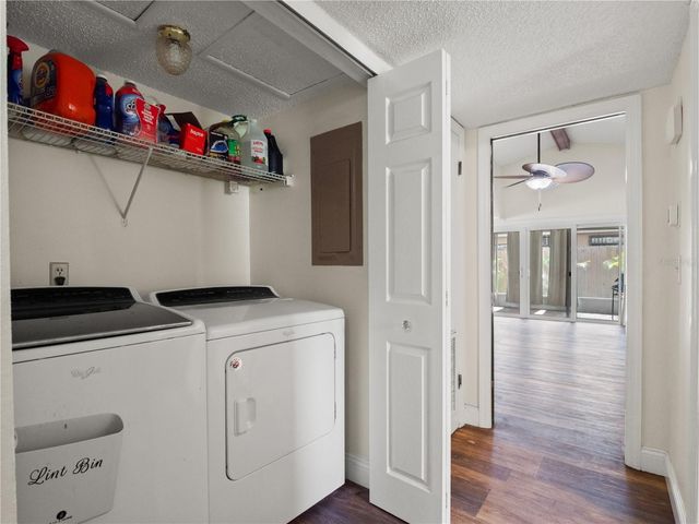 1829 CROWNWOOD DRIVE, Orlando, FL 32810