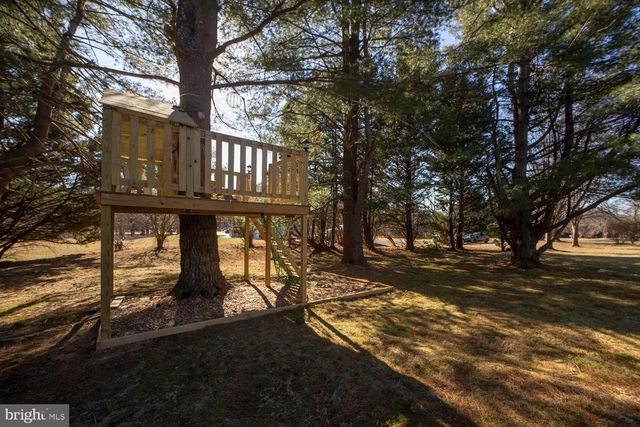 12705 WATERTOWN CT, Potomac, MD 20854